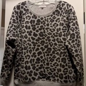 Grayson threads cheetah print crew sweatshirt